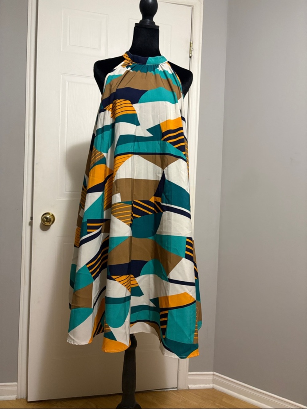 Halter Swing Dress in Teal, Orange and Mustard - Women - Shein Curve 1XL - Picture 2 of 5